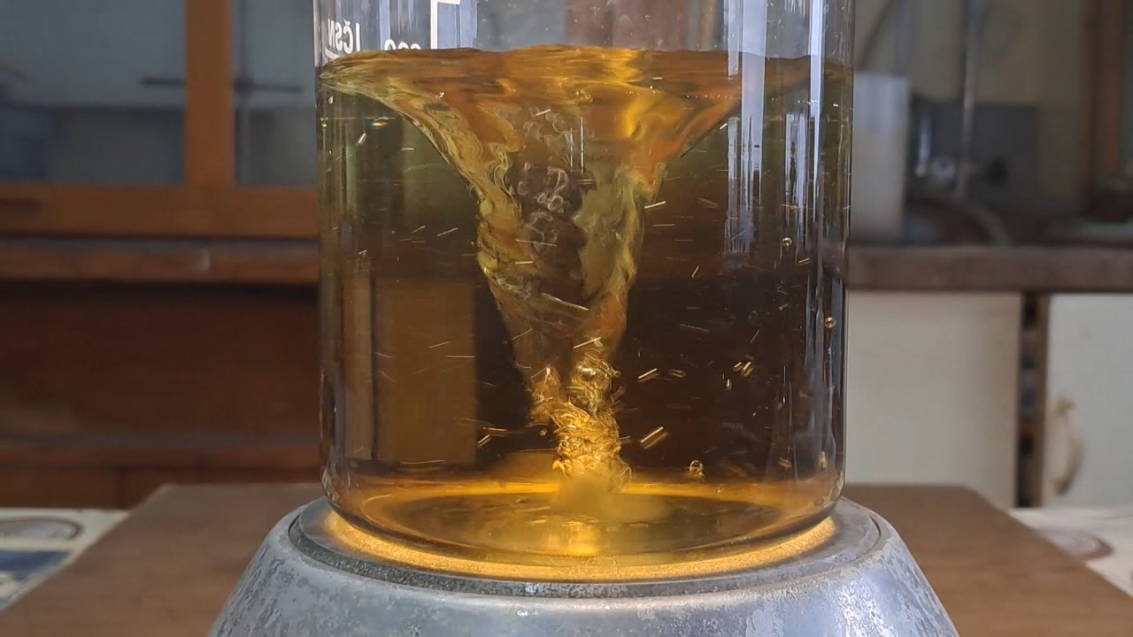 Reaction of Thiosulfate with Iron(III): Copper(II) as Catalyst