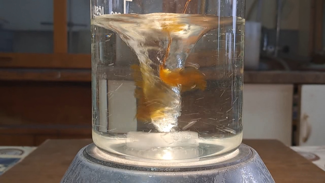 Reaction of Thiosulfate with Iron(III): Copper(II) as Catalyst