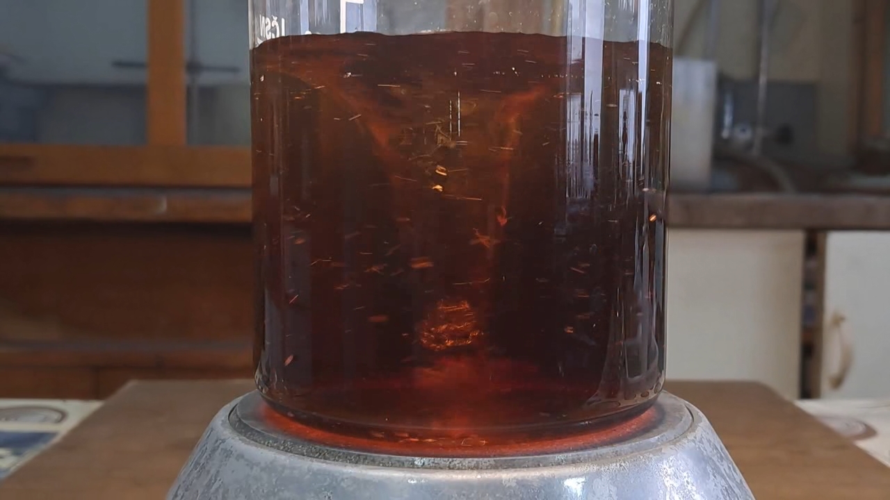 Reaction of Thiosulfate with Iron(III): Copper(II) as Catalyst
