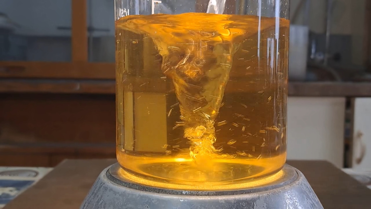 Reaction of Thiosulfate with Iron(III): Copper(II) as Catalyst