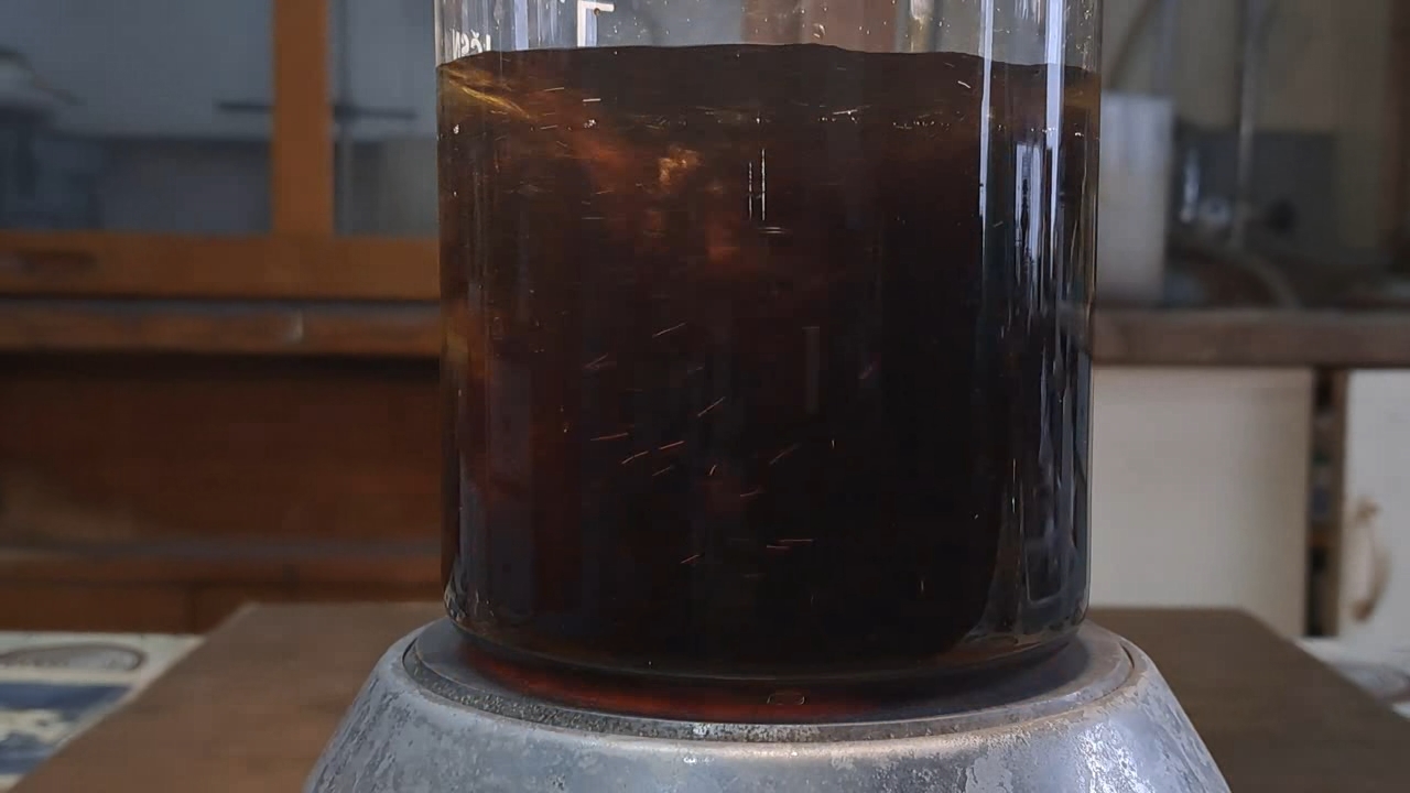 Reaction of Thiosulfate with Iron(III): Copper(II) as Catalyst