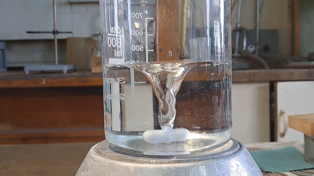 Reaction of Sodium Thiosulfate with Iron(III) Chloride
