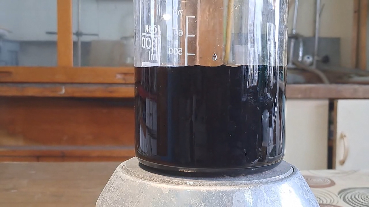Reaction of Sodium Thiosulfate with Iron(III) Chloride