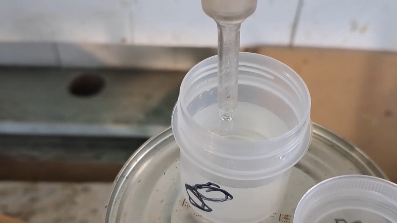 Distillation Tritiated Water from Calcium Chloride