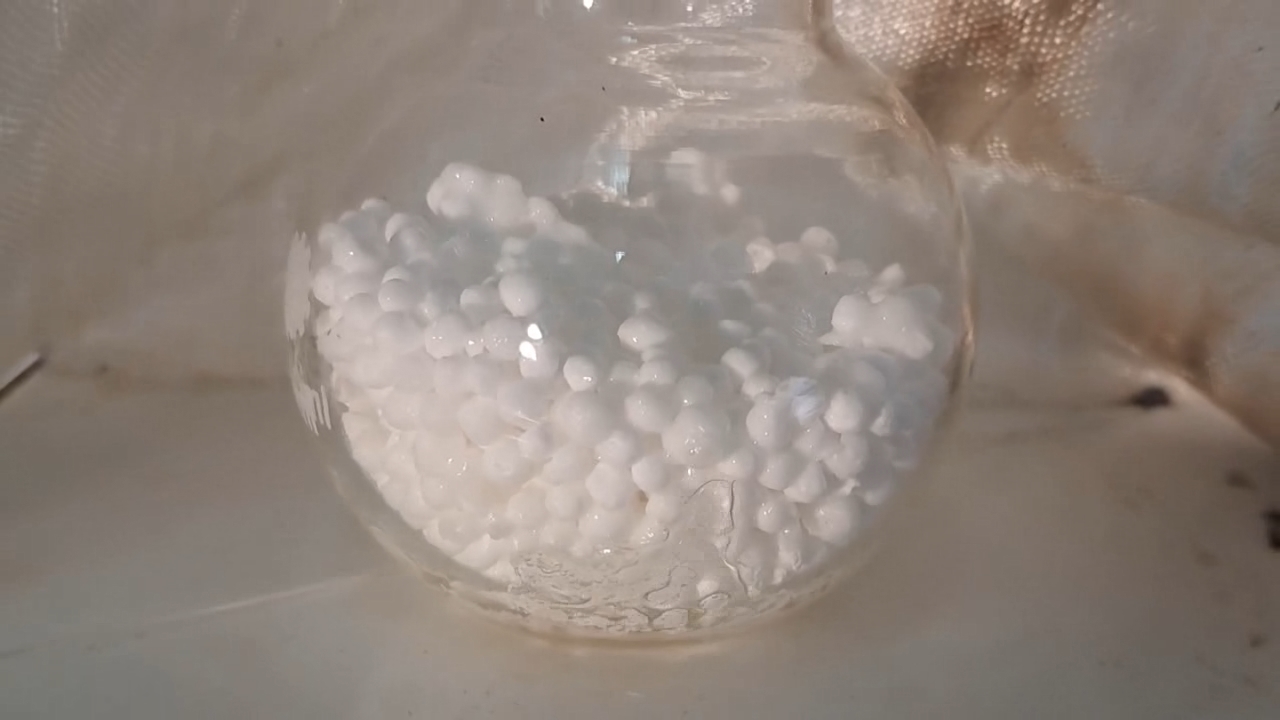 Distillation Tritiated Water from Calcium Chloride