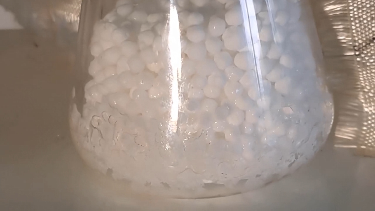 Distillation Tritiated Water from Calcium Chloride