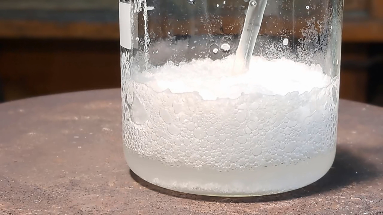 Synthesis of Iron(III) Benzoate