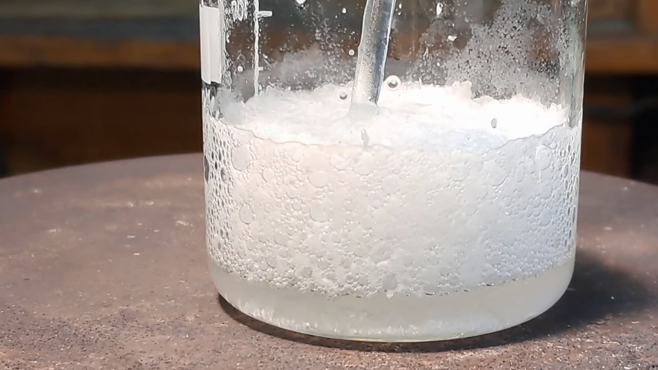 Synthesis of Iron(III) Benzoate