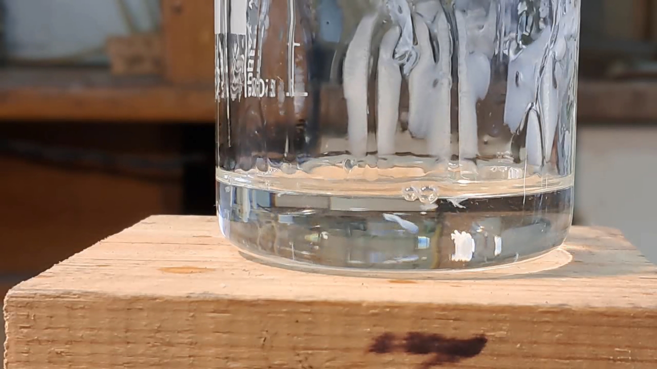 Synthesis of Iron(III) Benzoate