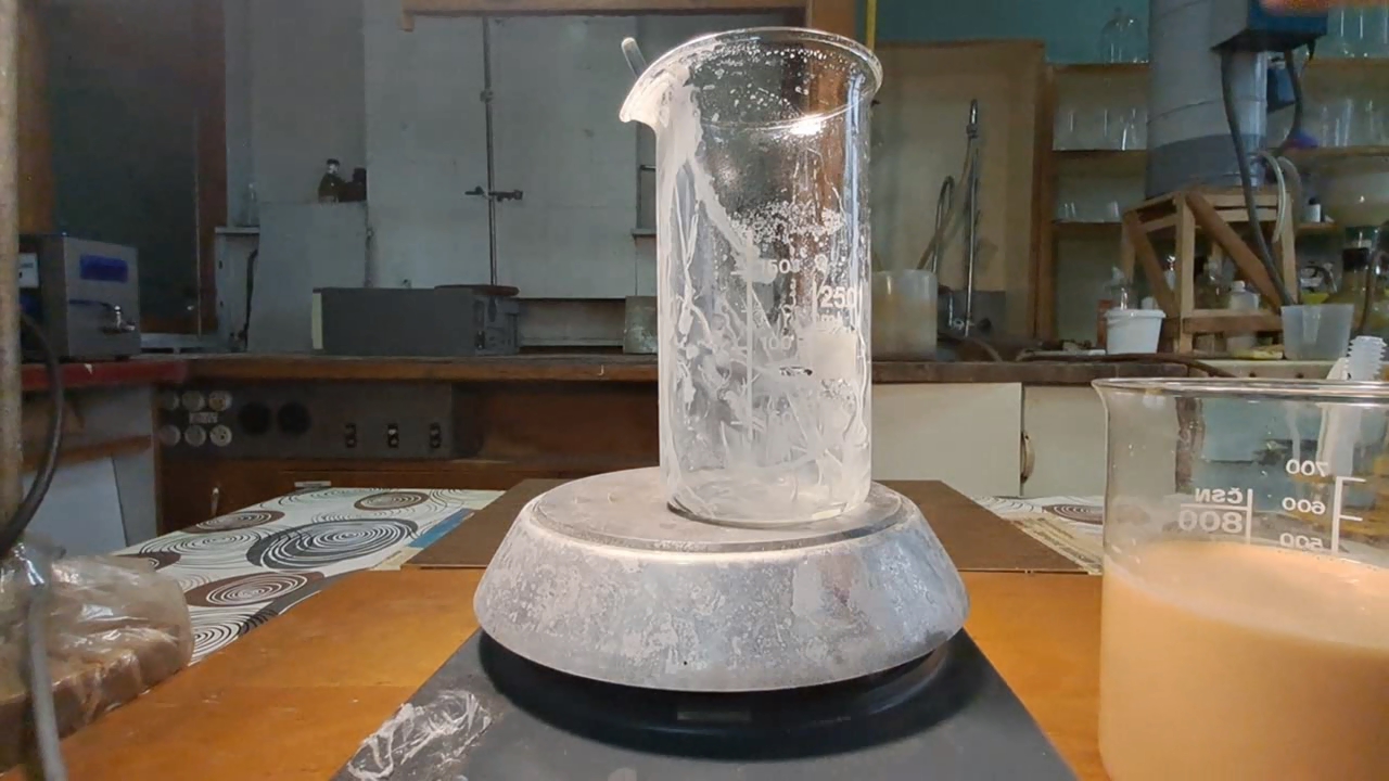 Synthesis of Iron(III) Benzoate