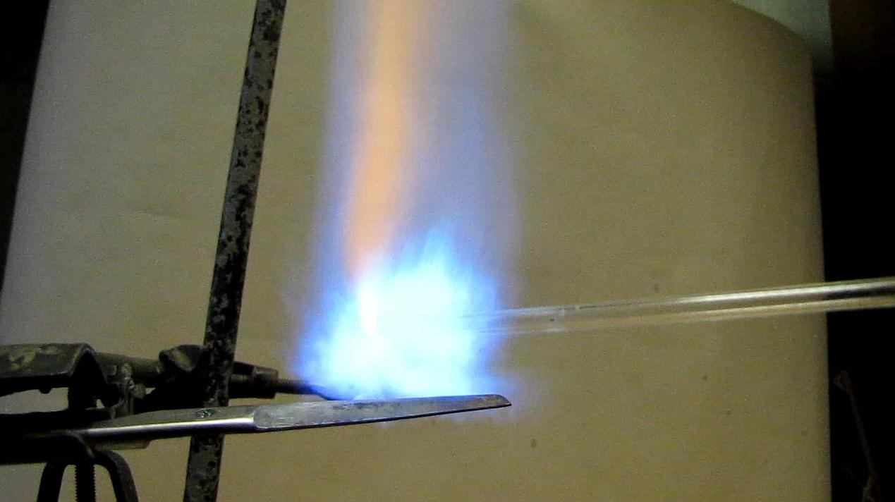 Газовое пламя  - отрыв от сопла горелки