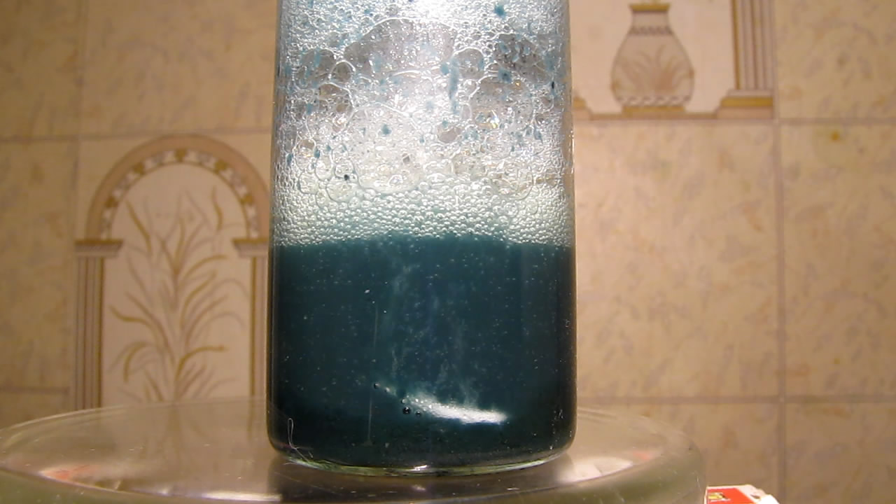        . Reduction of dichromate (VI) ions with aluminum and potassium hydroxide