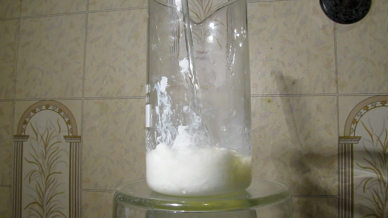     . Denaturation of protein by ethanol (egg white protein)