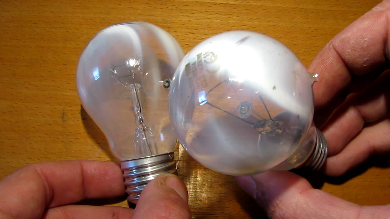 Лампа накаливания и турбо-зажигалка. Incandescent light bulb and turbo lighter