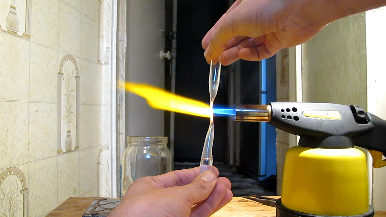    (). Ampoule with hexane (ampoule sealing)