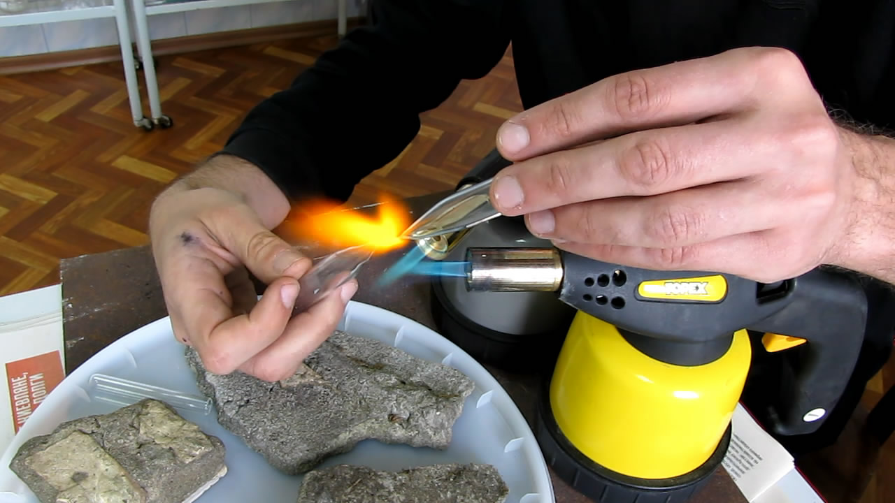    (). Ampoule with metallic mercury (ampoule sealing)