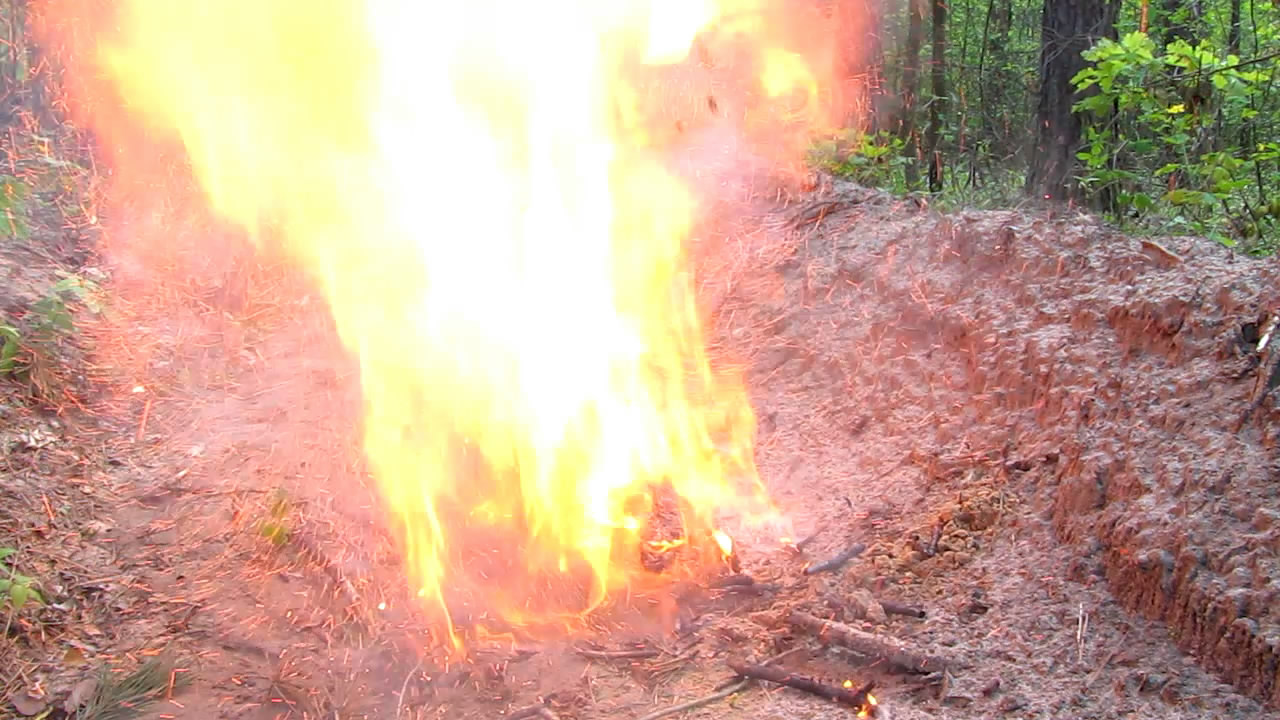     (   ). Explosion of ampoule with hexane (in fire)