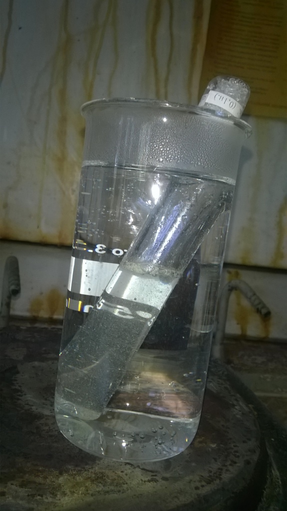   . Crystallization of sodium thiosulfate
