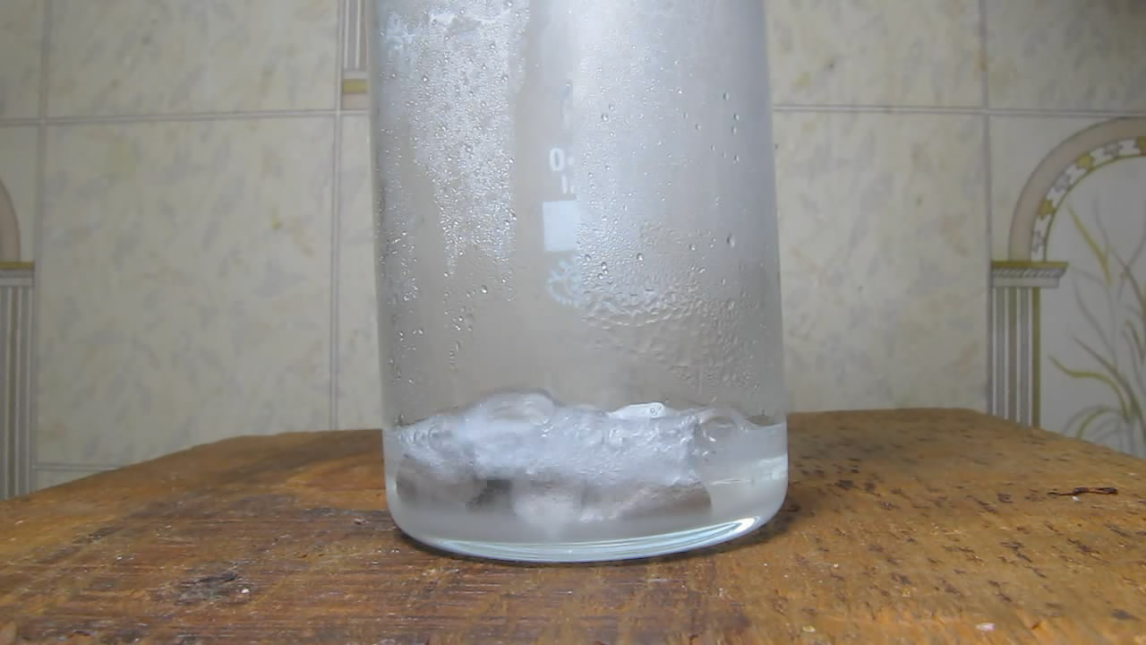     :   ! Magnesium and concentrated sulfuric acid: just add water!