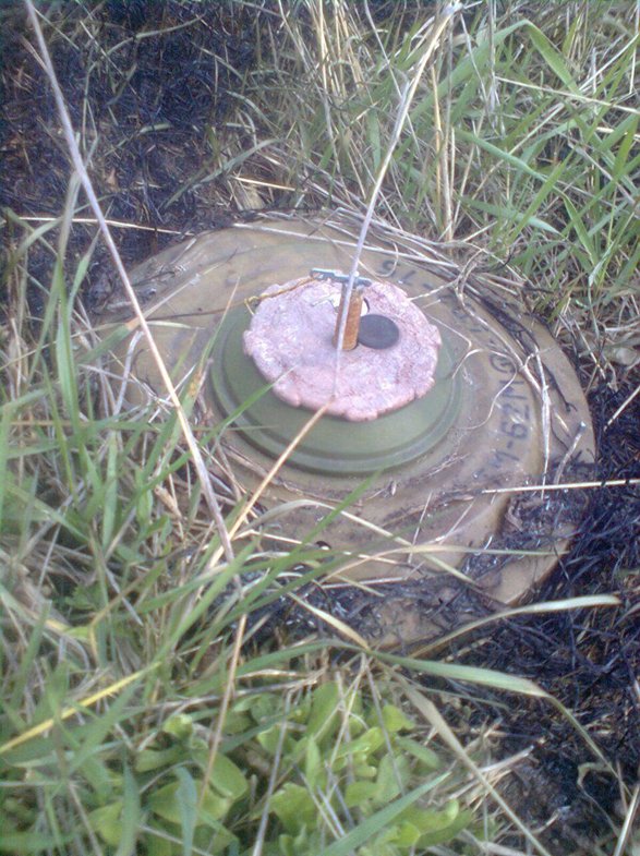   -62. Soviet anti-tank blast mine -62 (7 kg of TNT)
