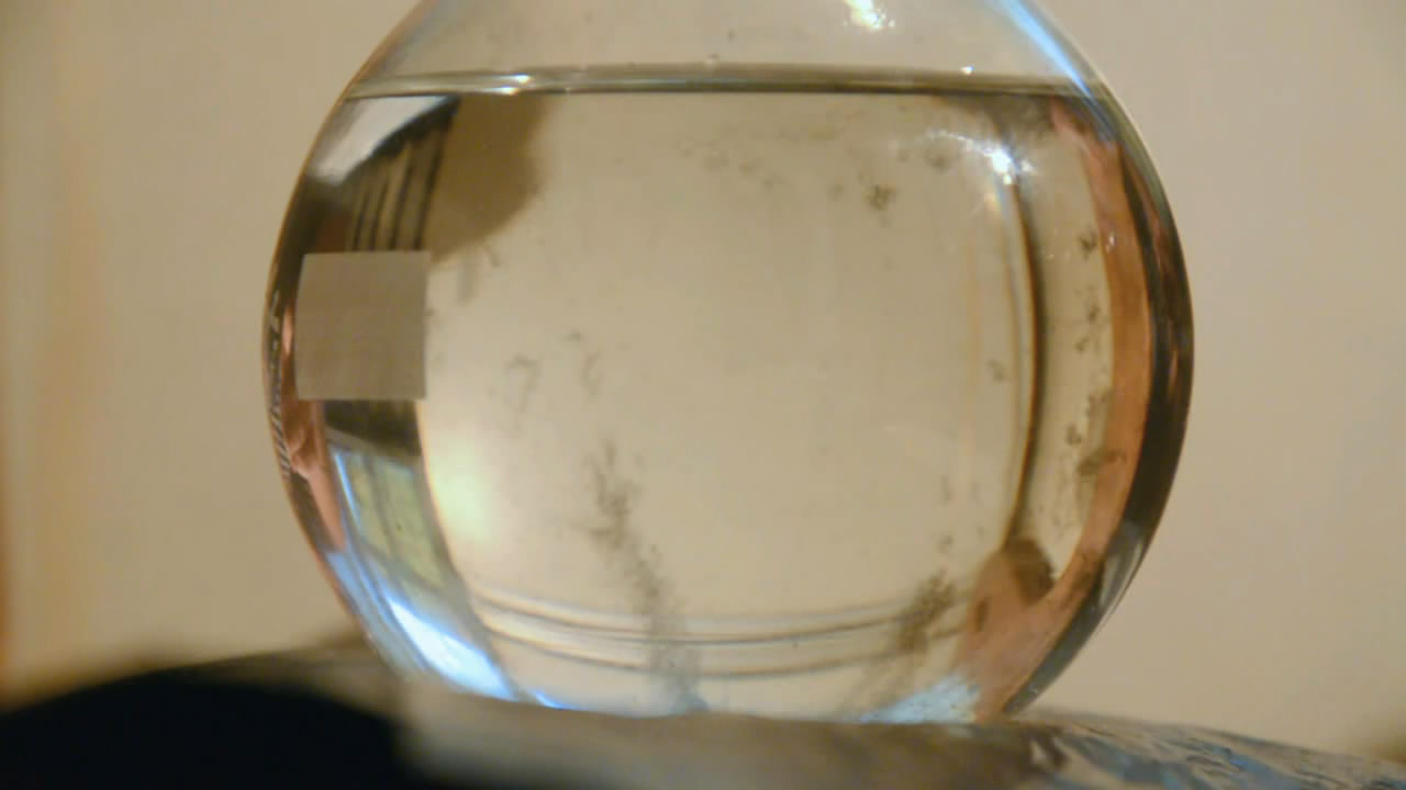     ('' ''). Crystallization of supersaturated solution of sodium acetate (''hot ice'')
