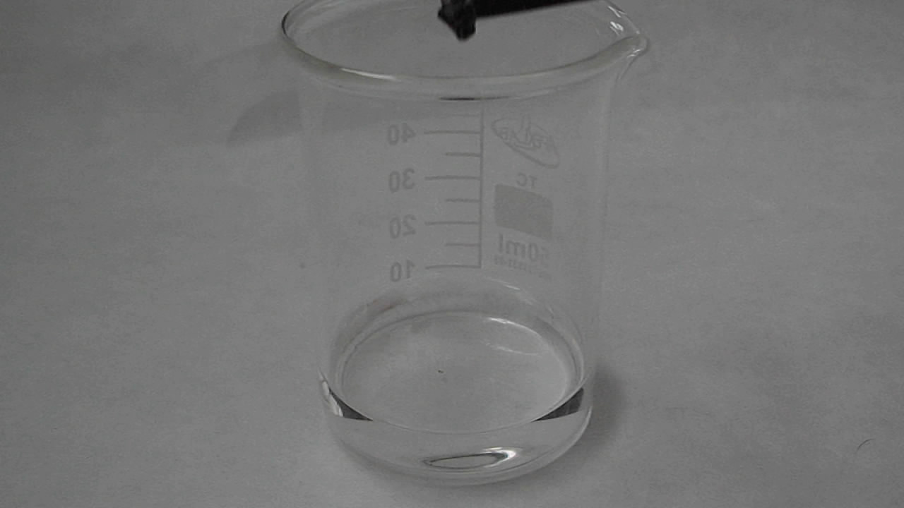 Metallic caesium. Caesium in air. Caesium and water. Caesium and ethanol.  .    ().   .   