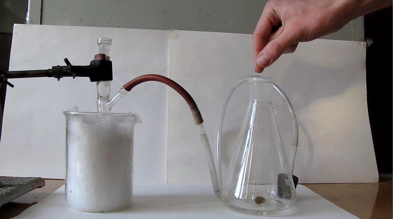 Получение жидкого диоксида азота