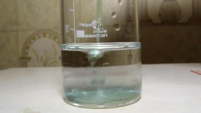 Reaction_of_copper_citrate_with_potassium_hydroxide-6.jpg