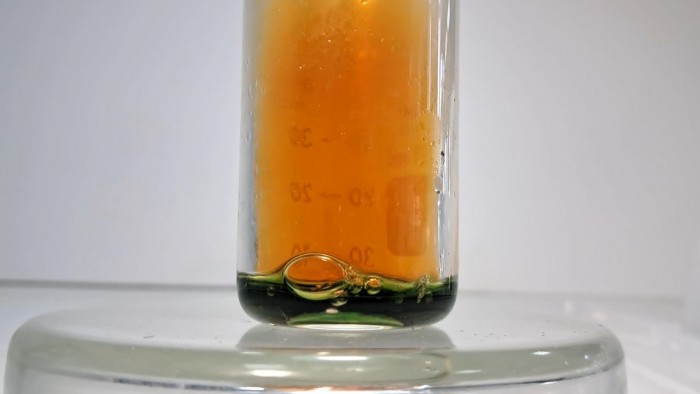Nitric_Acid-Universal_Indicator-39.jpg