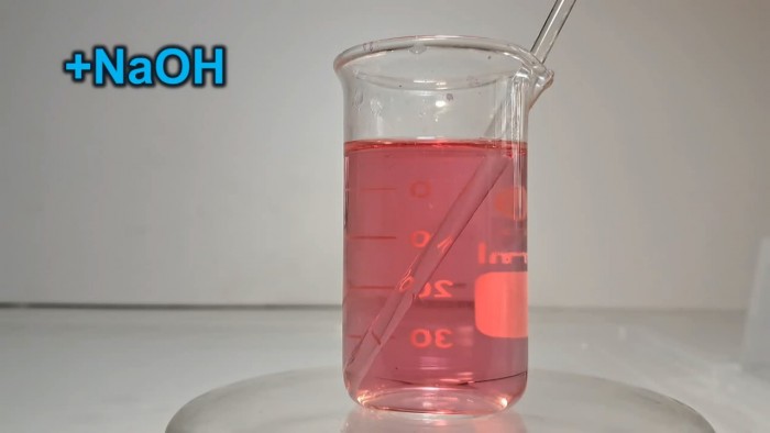 Hydrochloric_Acid-Universal_Indicator-18.jpg