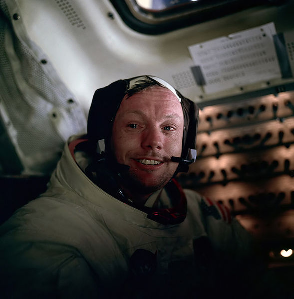 Neil_Armstrong.jpg