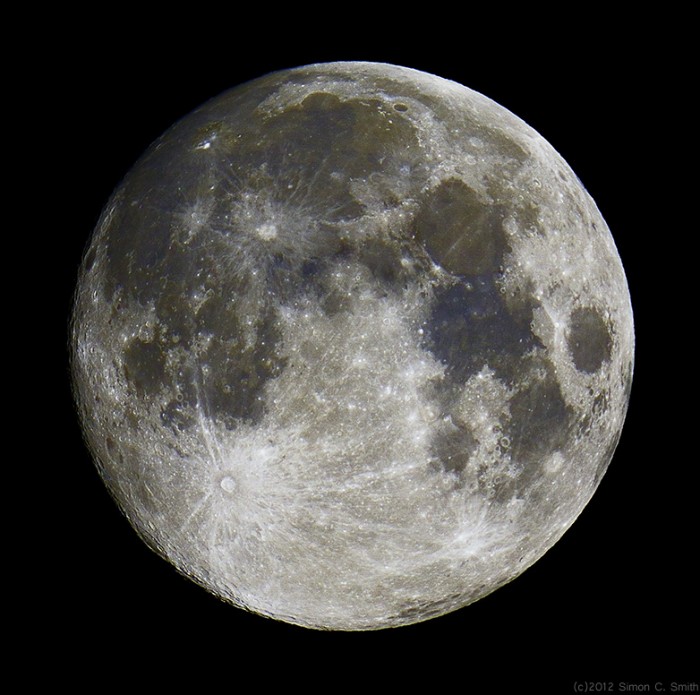 FullMoon20120830smith.small.jpg