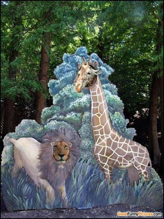 4731-Lion-with-Girafe.jpg