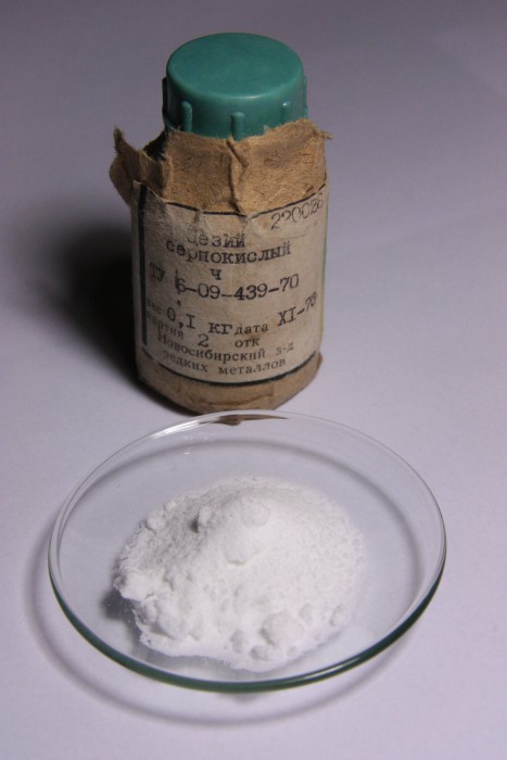 Cesium sulfate 1.JPG