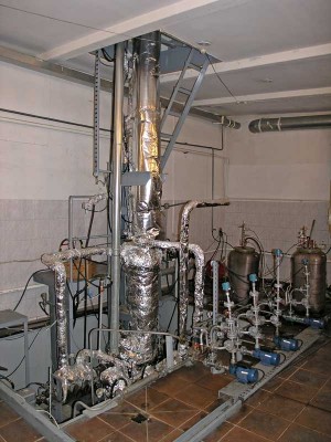 Colonne Distillation-1.jpg