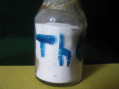 Thorium-dioxide-109.jpg