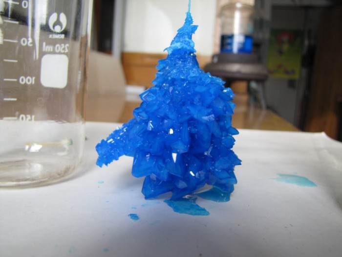 copper-sulfate-crystals-9[1].JPG