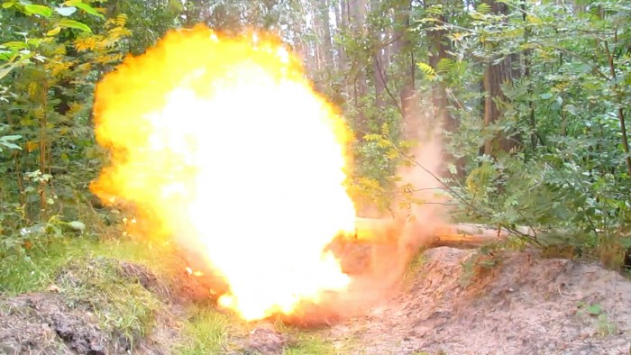 Butane_canister_explosion-56[1].jpg