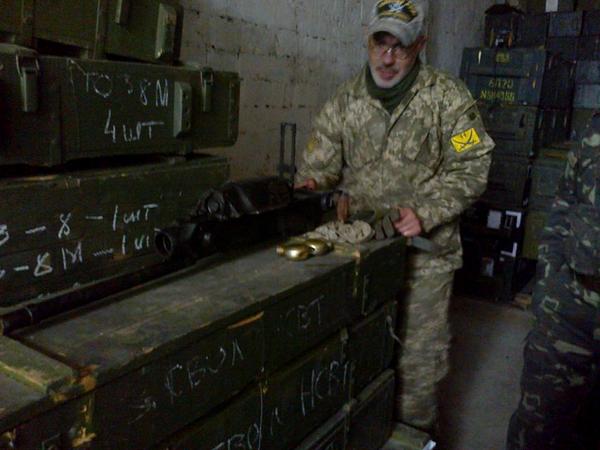 B0oiBa3CQAIUmkb[1].jpg