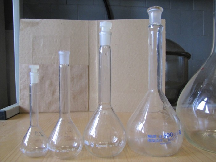 volumetric_flask-2[1].jpg