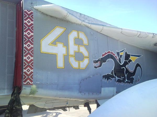 B54TrumIEAAo50z[1].jpg