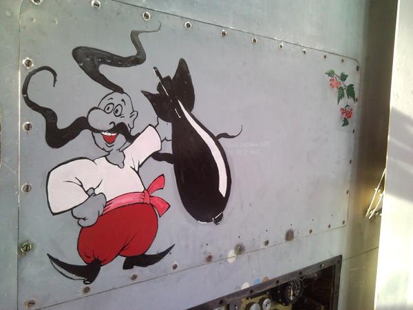 B54Trp0IAAEV3WD[1].jpg