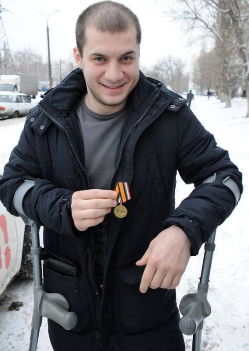 B9Qg5UvCQAAORVx[1].jpg
