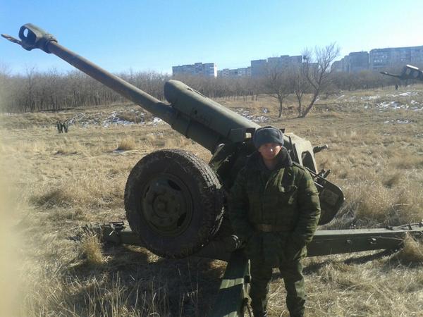 CCAjnKwW8AAV_OL[1].jpg