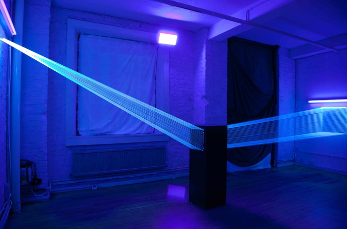 Sub_Ogle_08003_dimensions_variable_fluorescent_fishing_line_and_ultraviolet_light_2010[1].jpg
