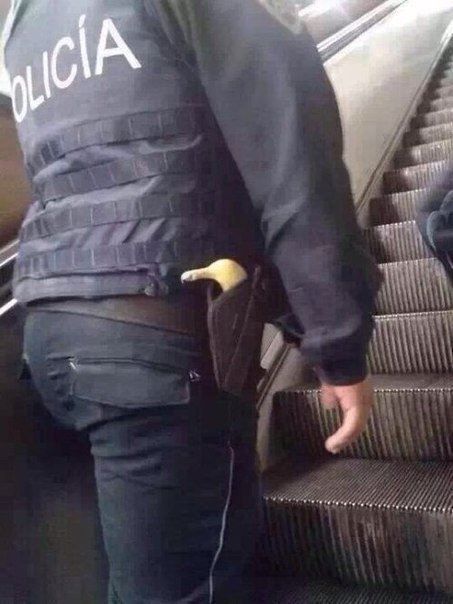CYXe4ZkWAAASTab[1].jpg