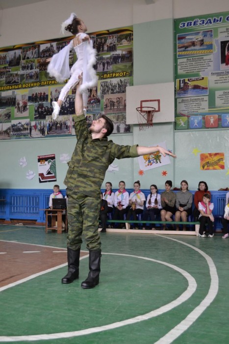 CcGe25SXIAAtEvn[1].jpg