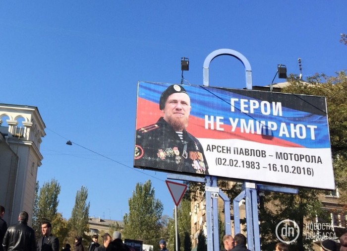 CvHoXU6WcAAiL91[1].jpg