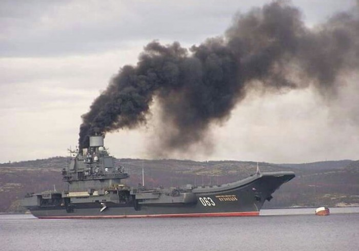 CvXPFzfXEAERGNR[1].jpg