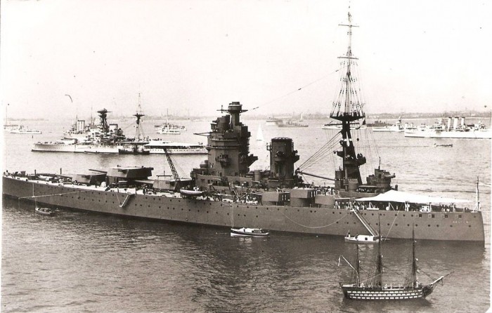 HMS%20NELSON%2028.%20c1930s.%20Nelson%20class%20Battleship%2004_zpsmdrg9hkg[1].jpg